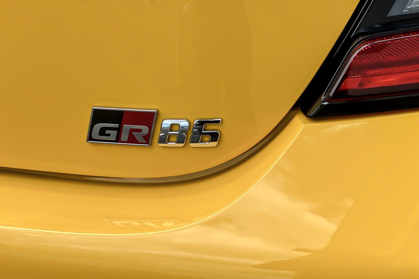 Certified 2026 Toyota GR86 YUZU Limited RWD image 24