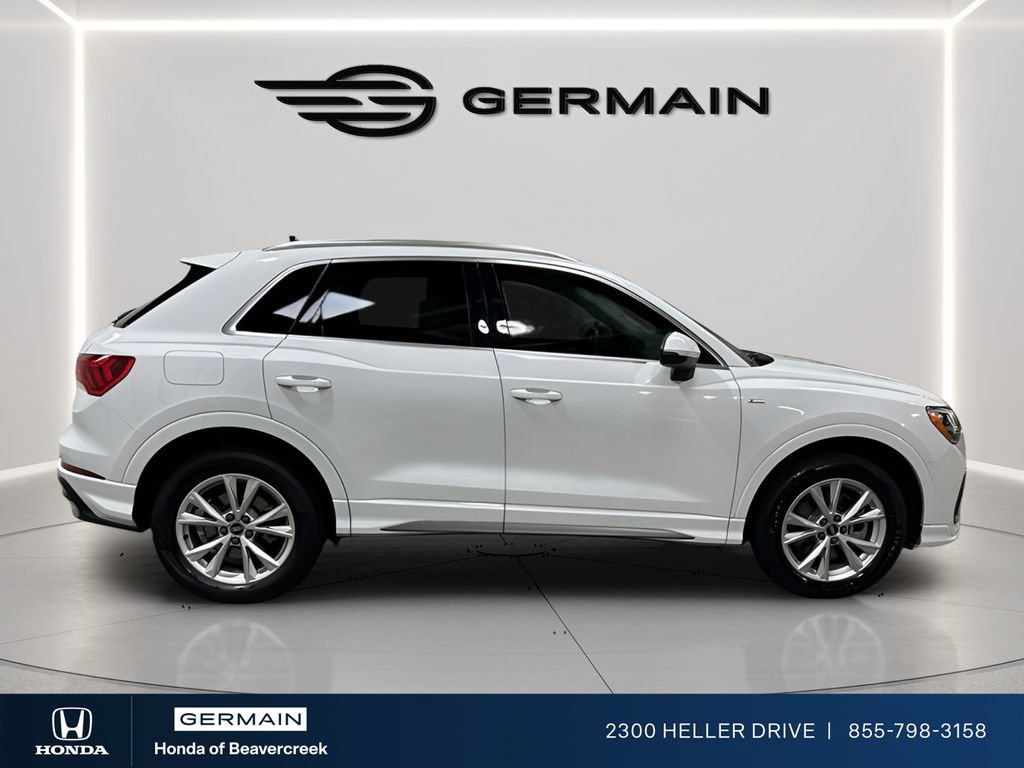 Used 2022 Audi Q3 2.0T Premium AWD/4WD image 9