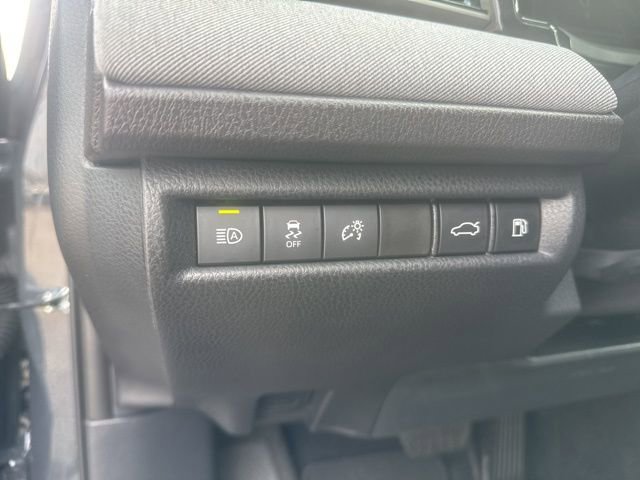 Used 2025 Toyota Camry LE image 24