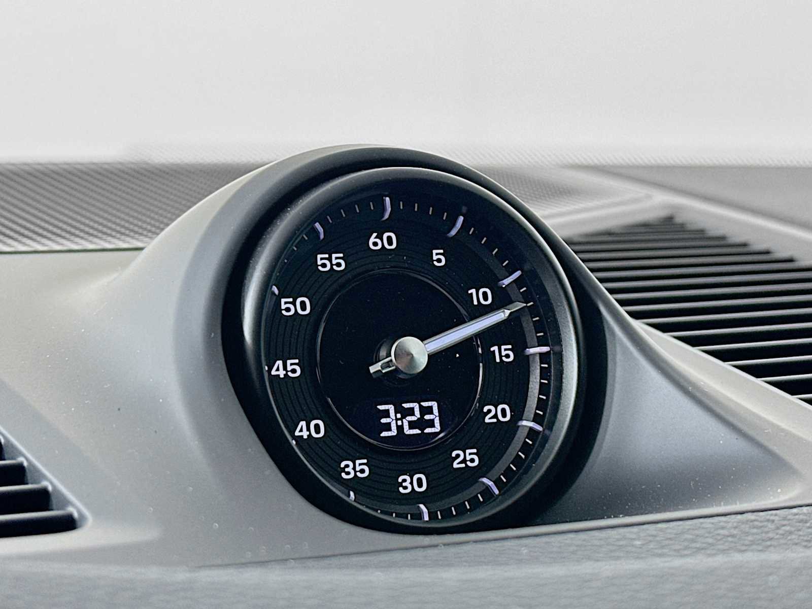 New 2026 Porsche Cayenne Coupe image 16