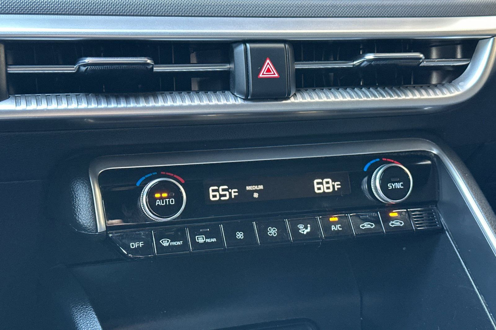 Used 2022 Kia K5 GT-Line FWD image 27