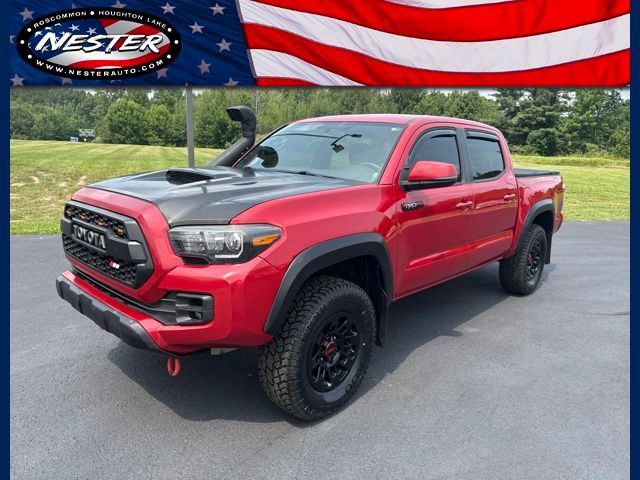Used 2017 Toyota Tacoma 4x4 Double Cab image 1