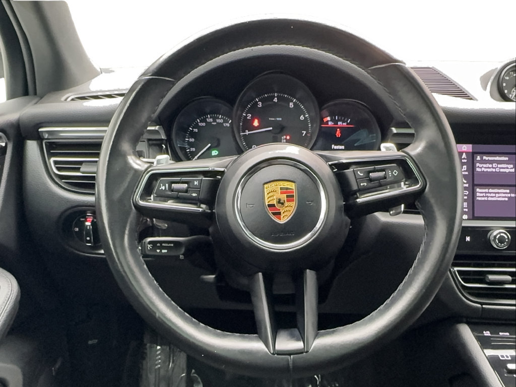 Used 2022 Porsche Macan AWD/4WD image 39