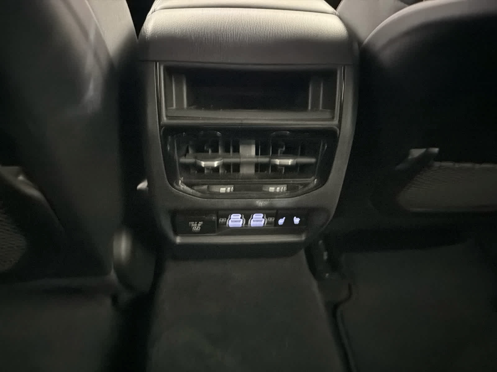 Used 2022 Jeep Grand Cherokee Limited AWD/4WD image 21