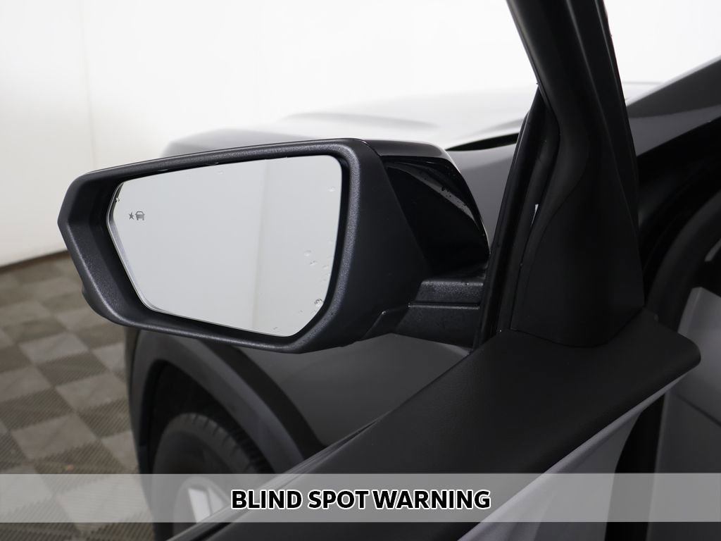 Used 2022 GMC Terrain SLT w/ Infotainment Package II image 8