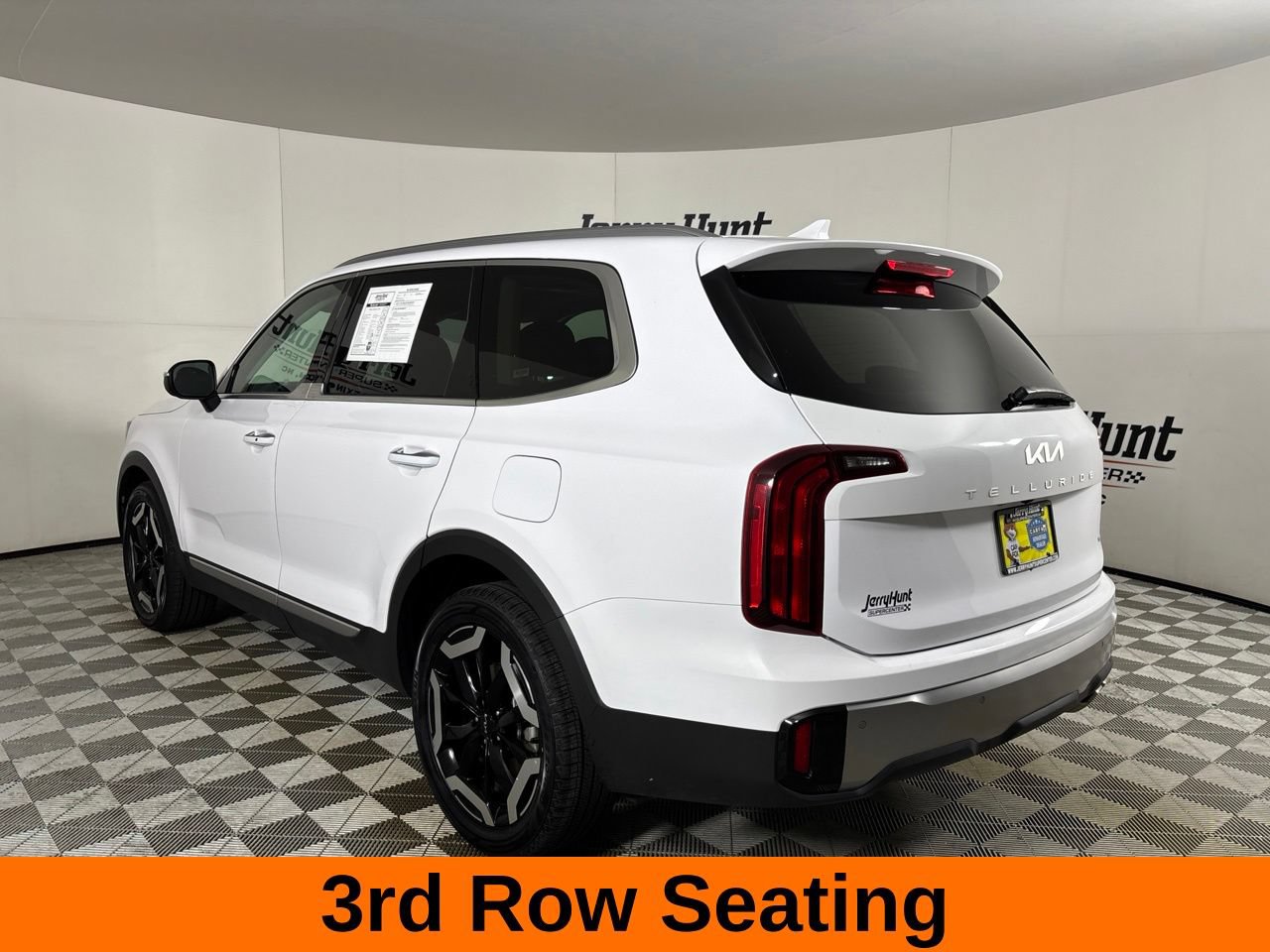 Used 2025 Kia Telluride S AWD/4WD image 10