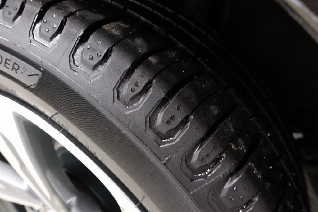 Used 2018 Honda Accord EX-L image 19