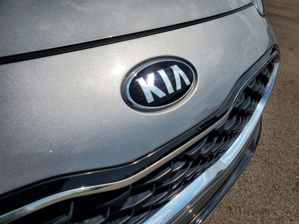 Used 2021 Kia Sportage LX image 9