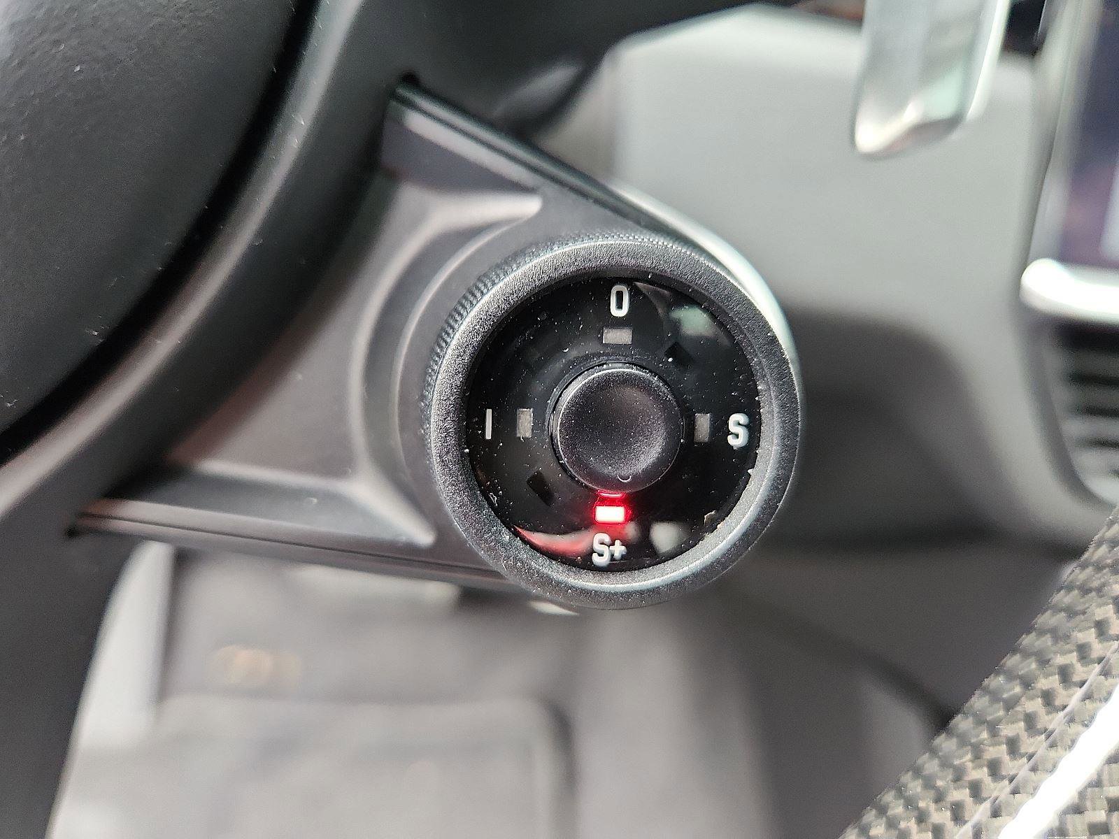 Used 2020 Porsche Cayenne Turbo image 25