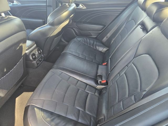 Used 2023 Kia Stinger GT2 image 15