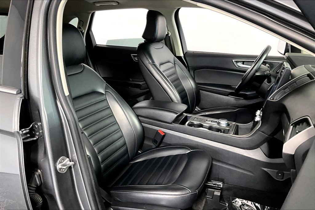 Used 2024 Ford Edge SEL w/ Convenience Package AWD/4WD image 7