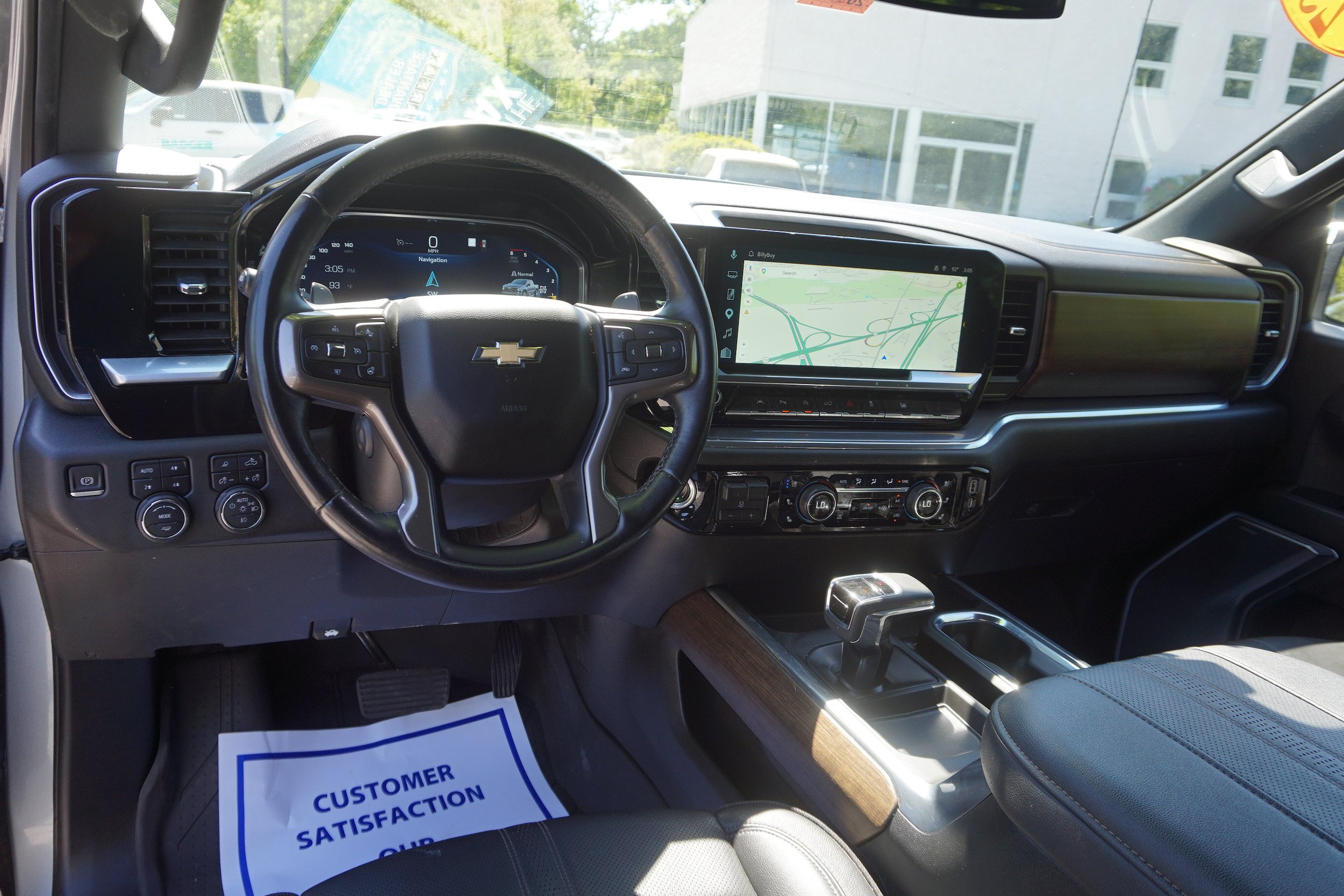 Used 2023 Chevrolet Silverado 1500 High Country AWD/4WD image 15