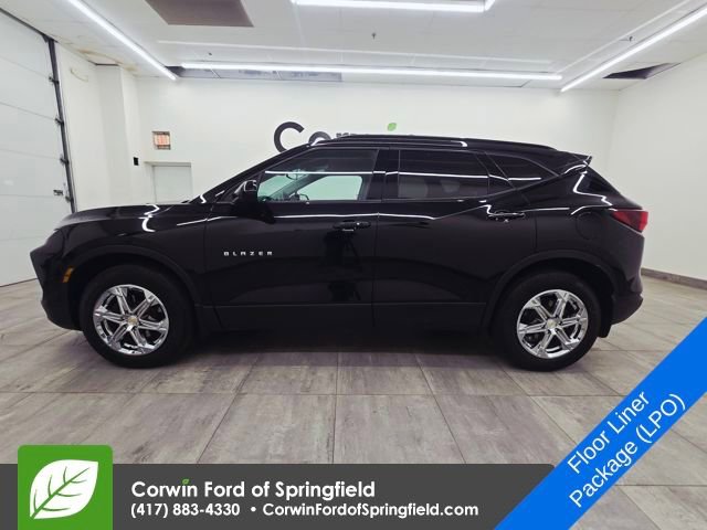 Used 2024 Chevrolet Blazer LT w/ Convenience Package image 2