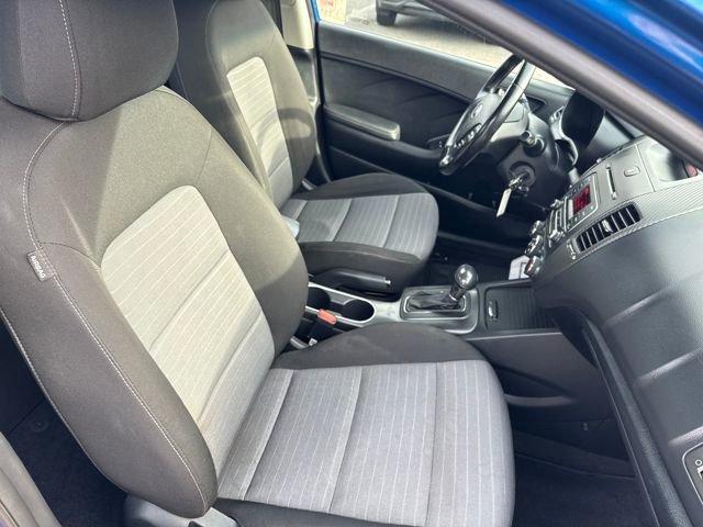 Used 2015 Kia Forte EX image 29