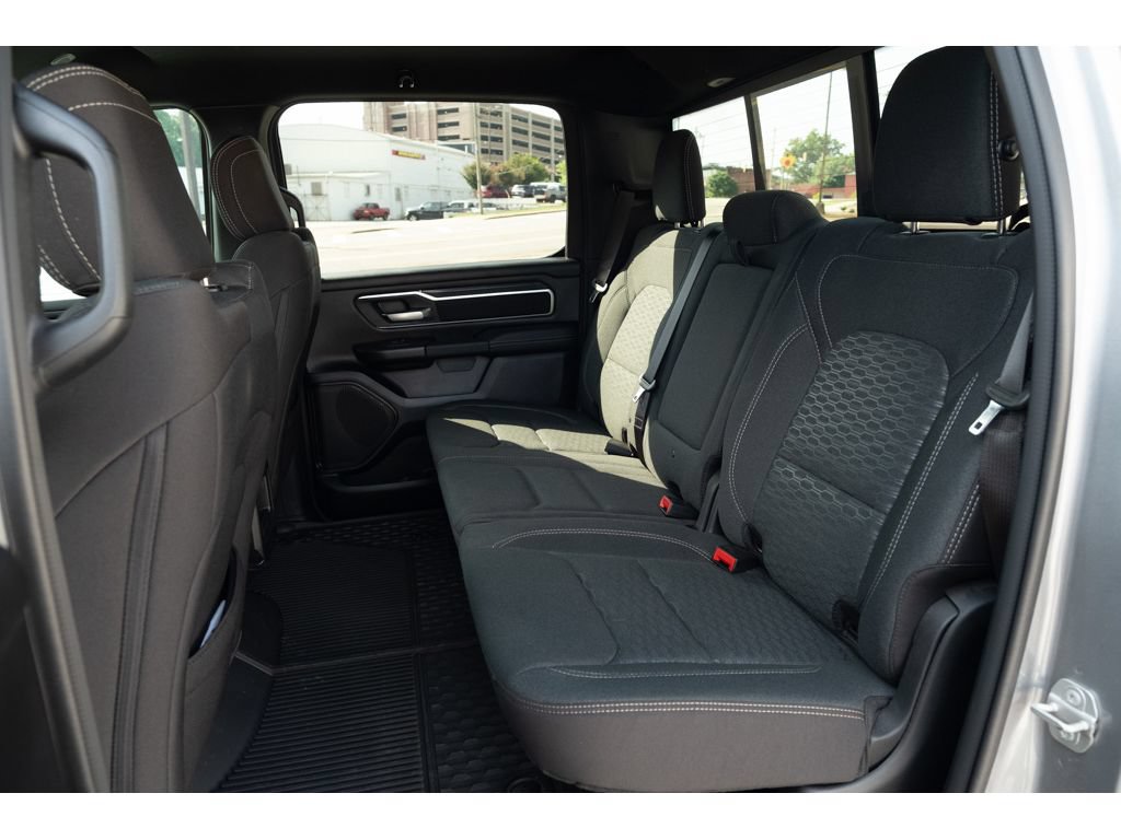 Used 2025 RAM 1500 Big Horn AWD/4WD image 13