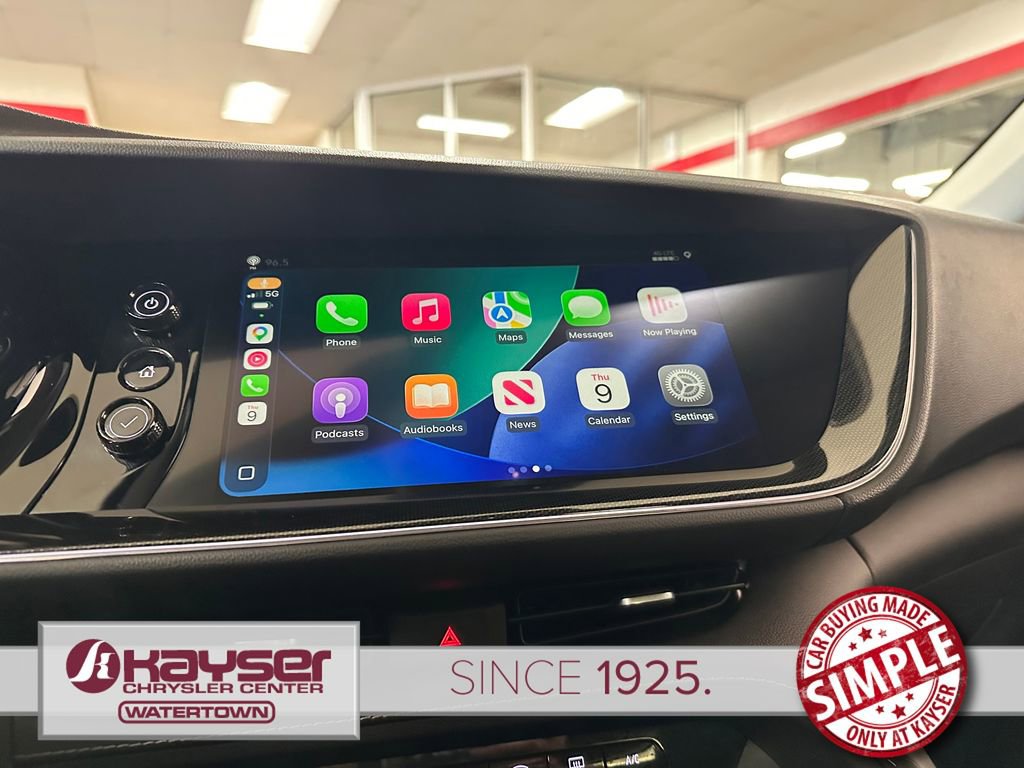 Used 2023 Buick Envision Essence w/ Technology Package I image 26