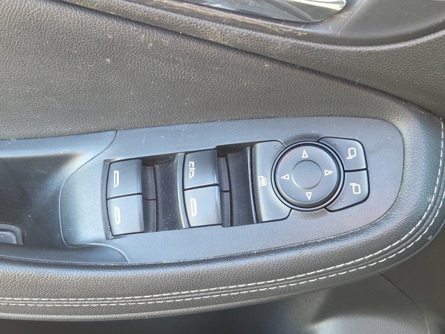 Used 2021 Buick Encore GX Preferred FWD image 18
