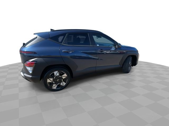 Used 2025 Hyundai Kona SEL image 5