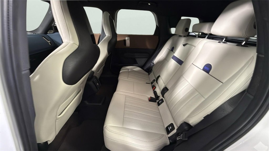 Used 2025 MINI Cooper Countryman S w/ Comfort Package Max image 25