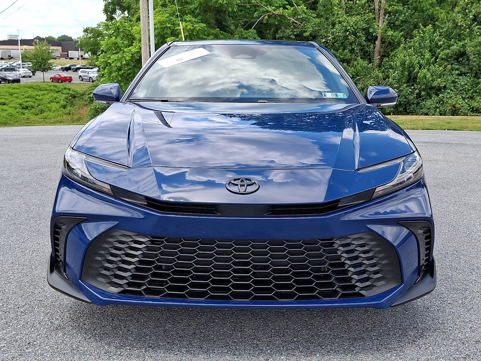 Certified 2025 Toyota Camry SE w/ Convenience Package FWD image 2