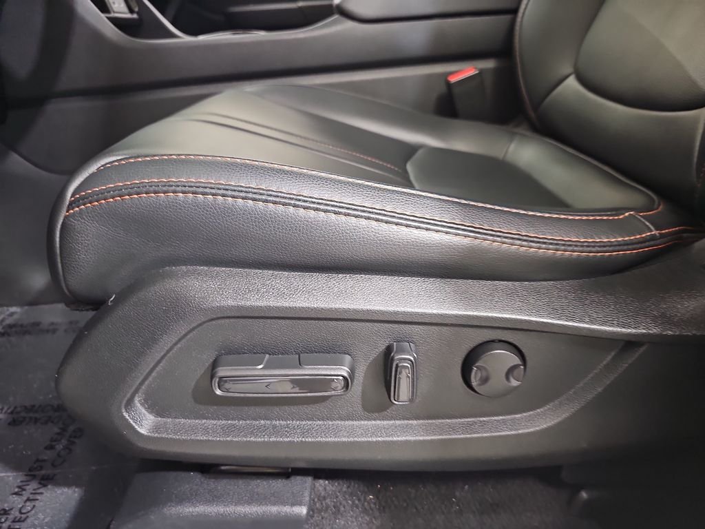 Used 2023 Honda Pilot TrailSport image 31