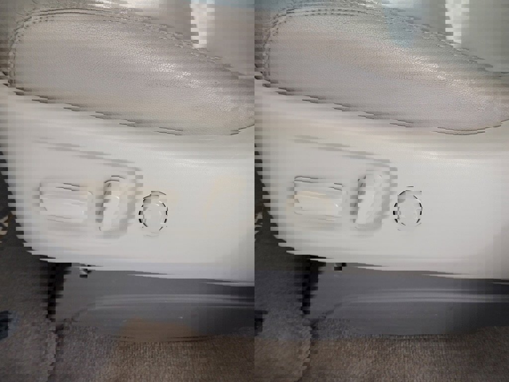 Used 2015 Toyota Sienna XLE Premium image 15