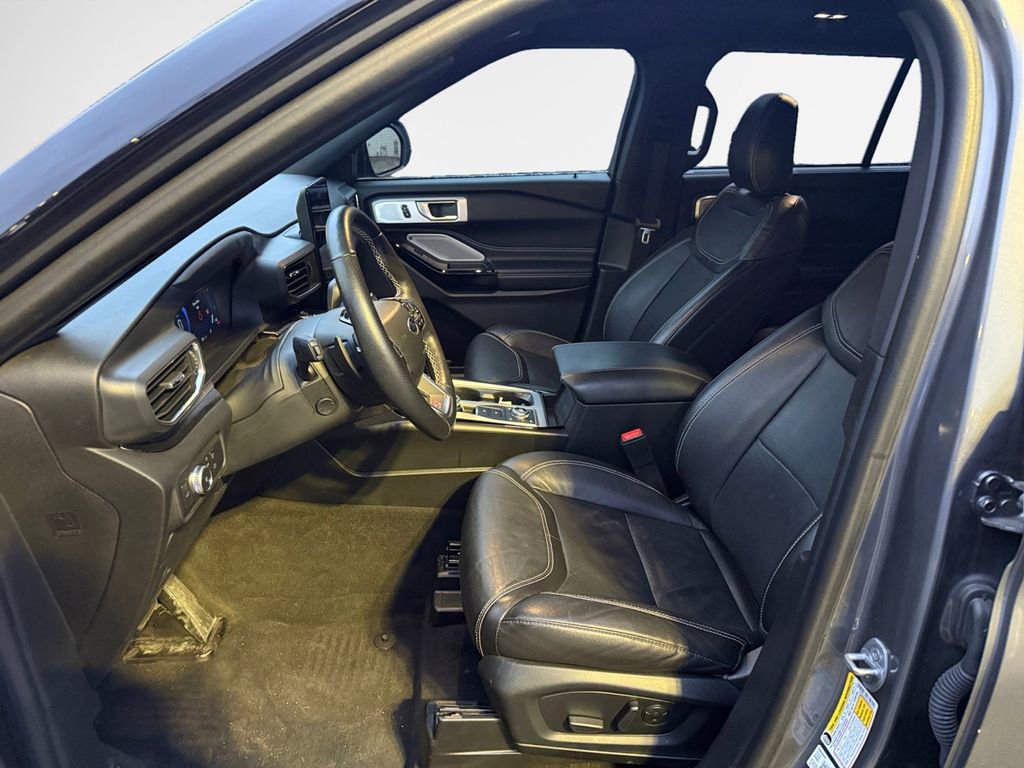 Used 2022 Ford Explorer ST w/ Equipment Group 401A image 12