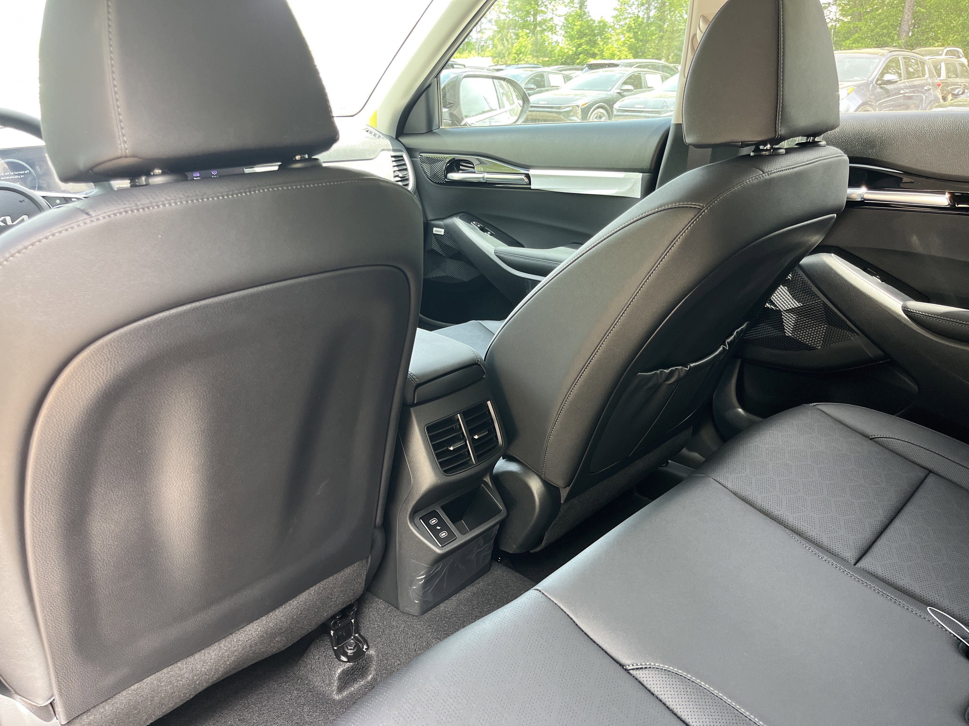 New 2026 Kia Seltos SX AWD/4WD image 22