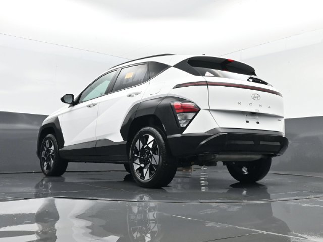 Used 2025 Hyundai Kona SEL AWD/4WD image 23