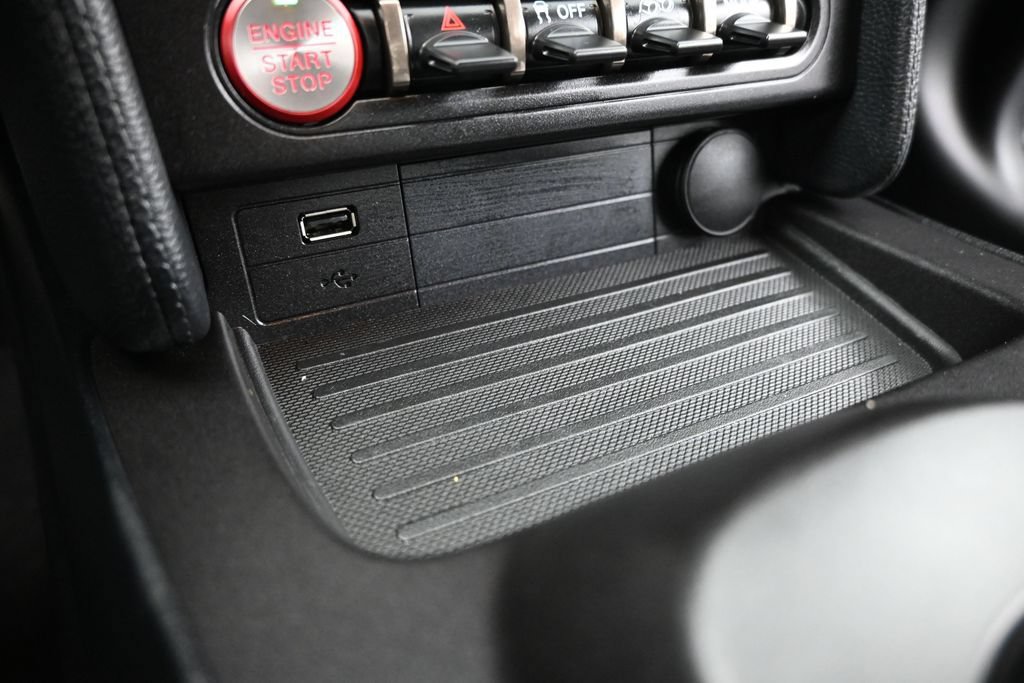Used 2020 Ford Mustang Shelby GT500 w/ Carbon Fiber Track Pack RWD image 15