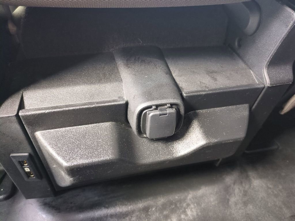Used 2018 Ford F150 XLT w/ Trailer Tow Package image 16