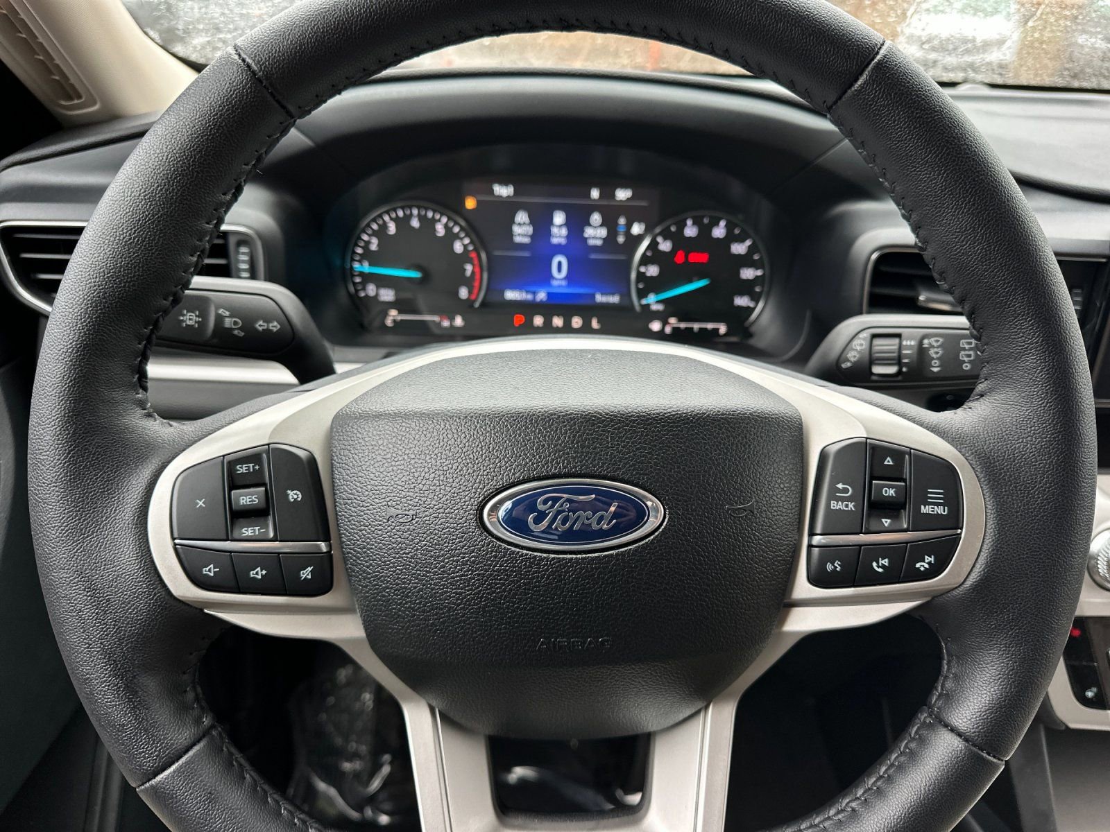 Used 2024 Ford Explorer XLT w/ Equipment Group 202A image 26