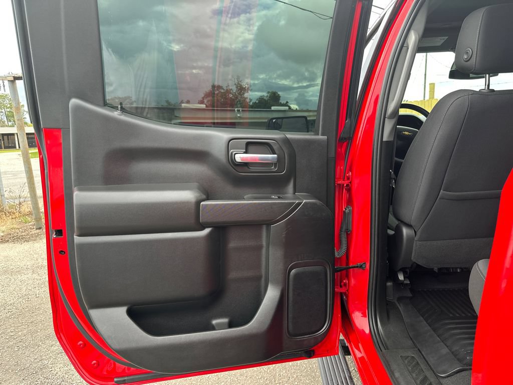 Used 2023 Chevrolet Silverado 1500 Custom w/ LPO, Dark Essentials Package AWD/4WD image 11