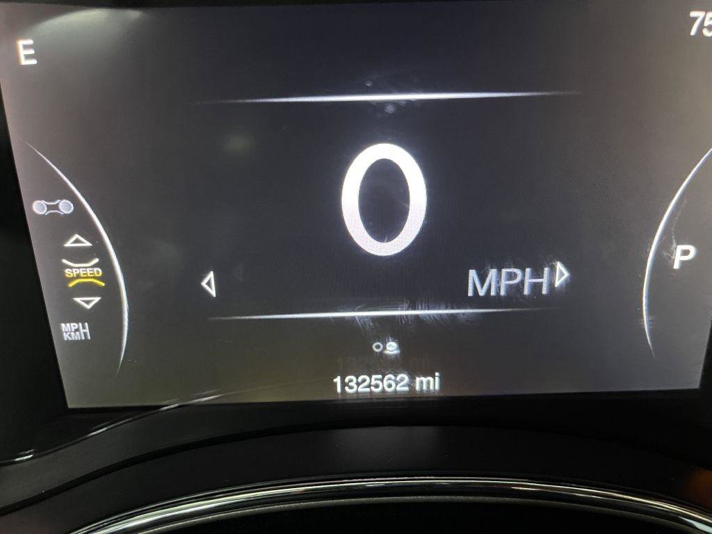 Used 2014 Jeep Grand Cherokee Limited AWD/4WD image 17