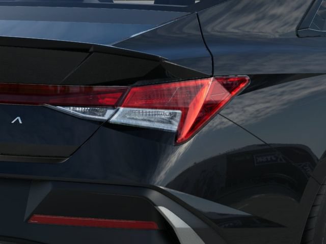 New 2026 Hyundai Elantra SEL Sport Premium FWD image 10