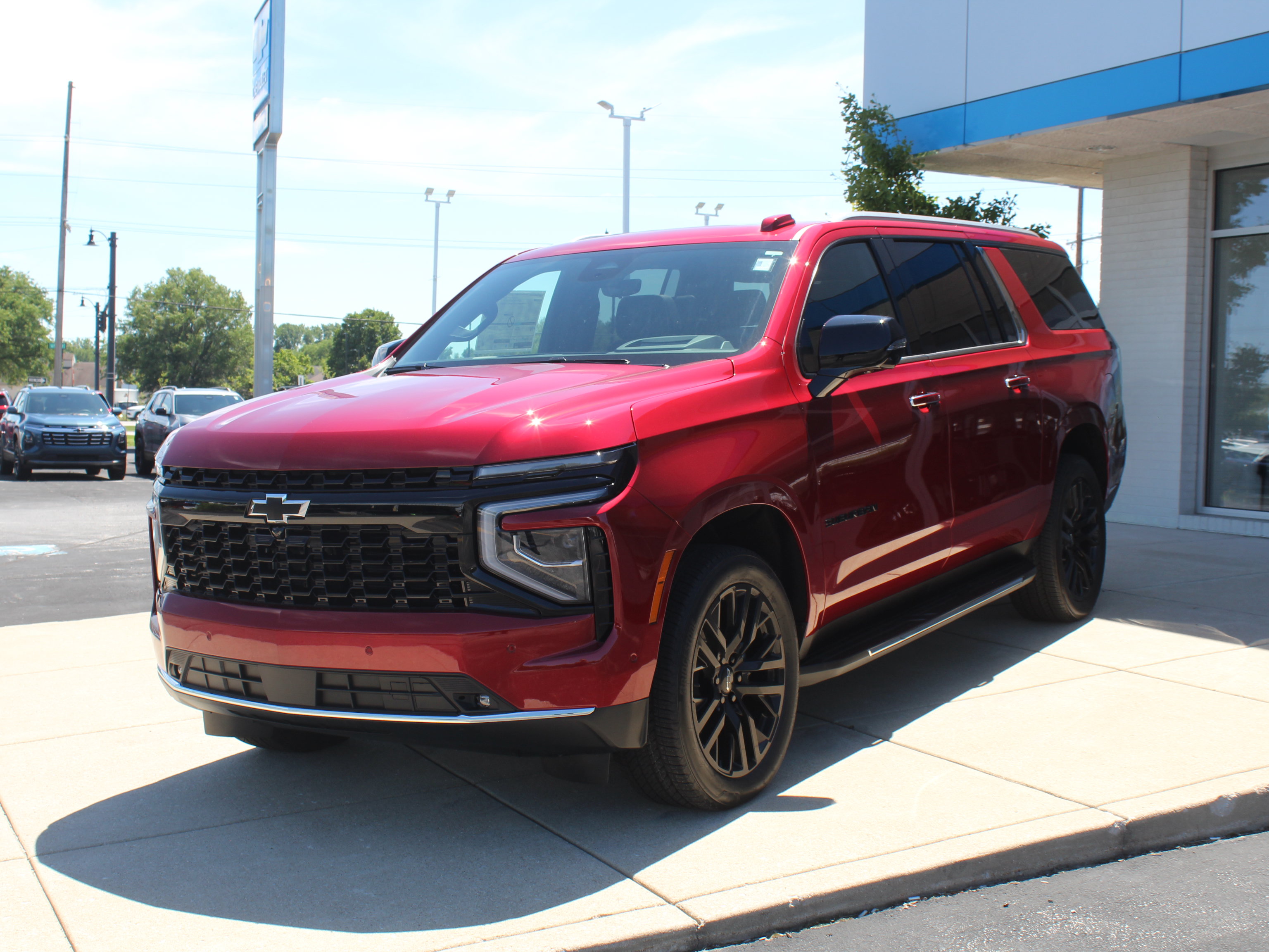 New 2026 Chevrolet Suburban Premier AWD/4WD image 7