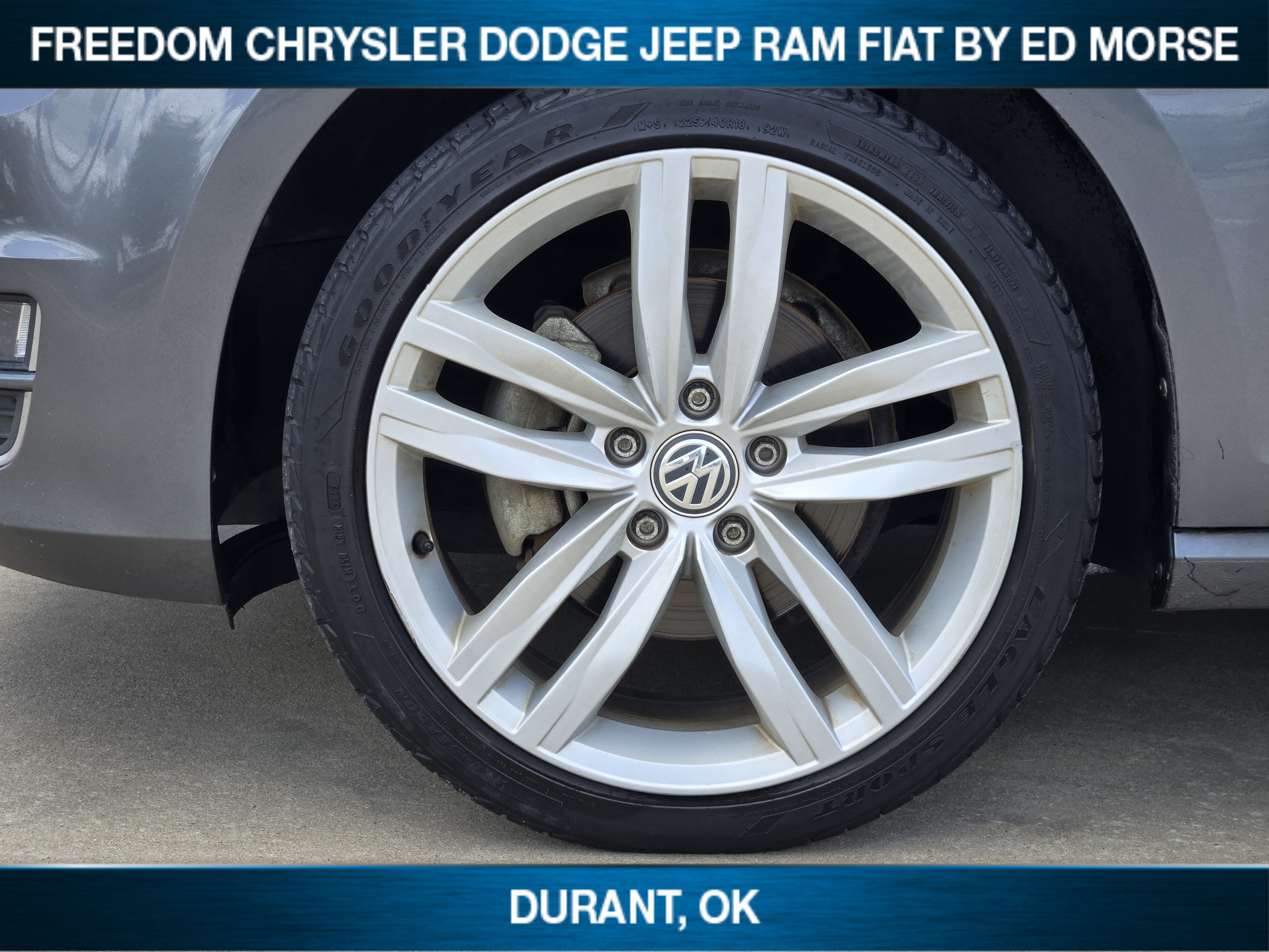 Used 2015 Volkswagen Golf SEL FWD image 7