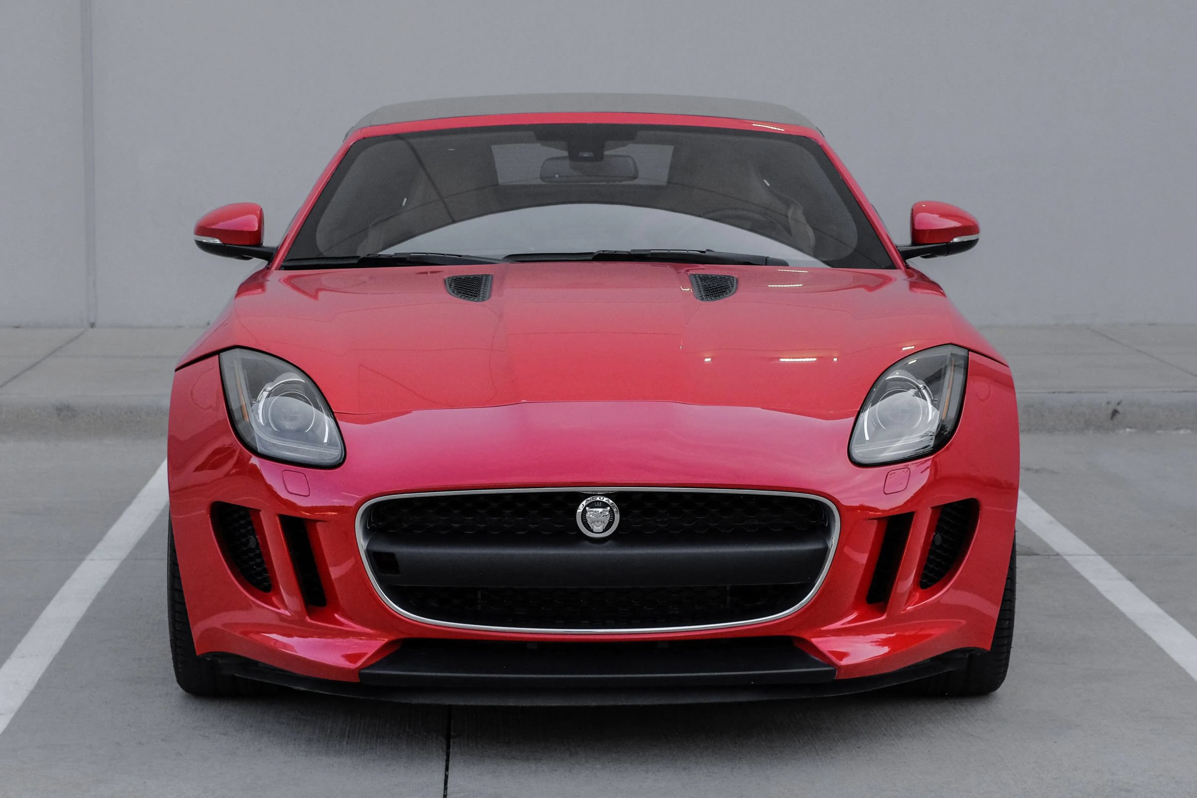 Used 2014 Jaguar F-TYPE Convertible RWD image 12