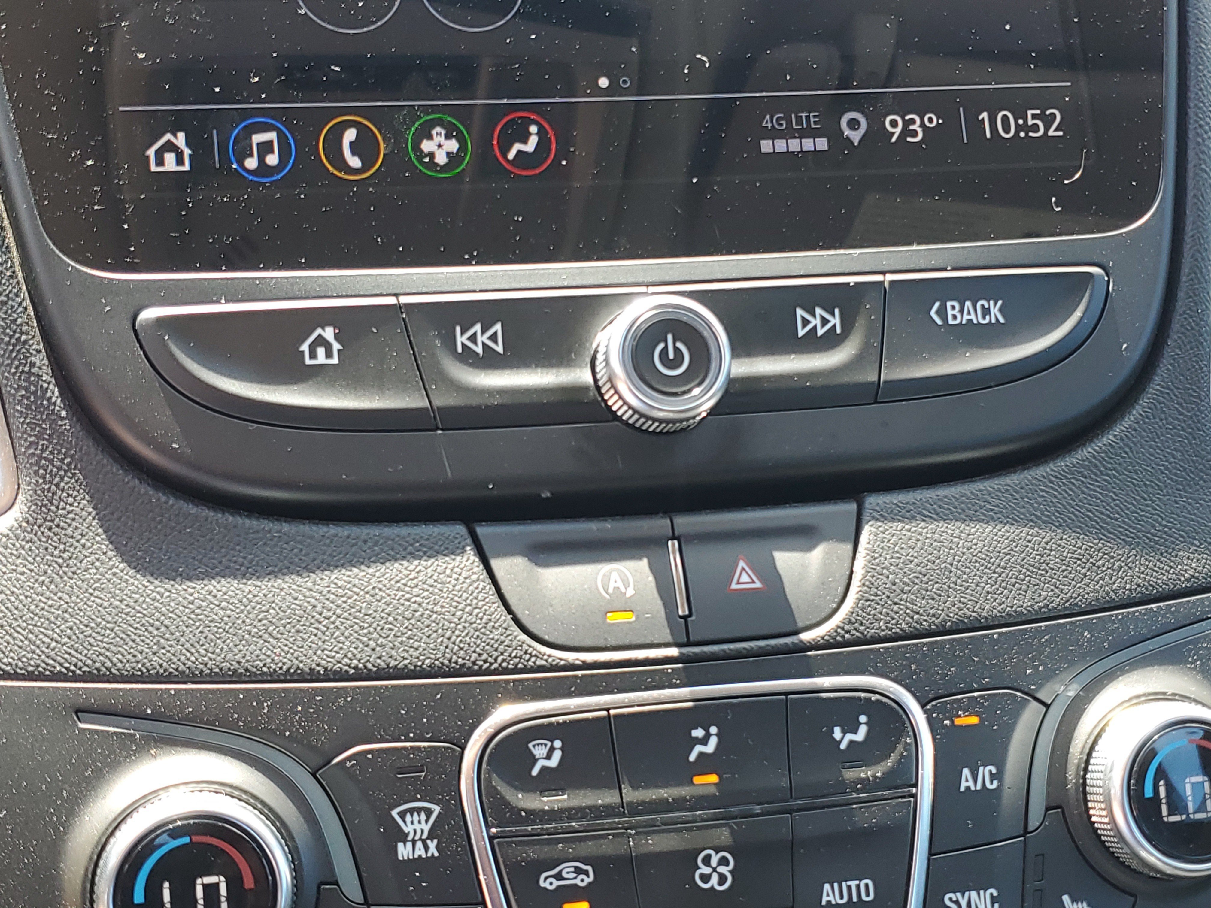 Used 2025 Chevrolet Malibu LT FWD image 22
