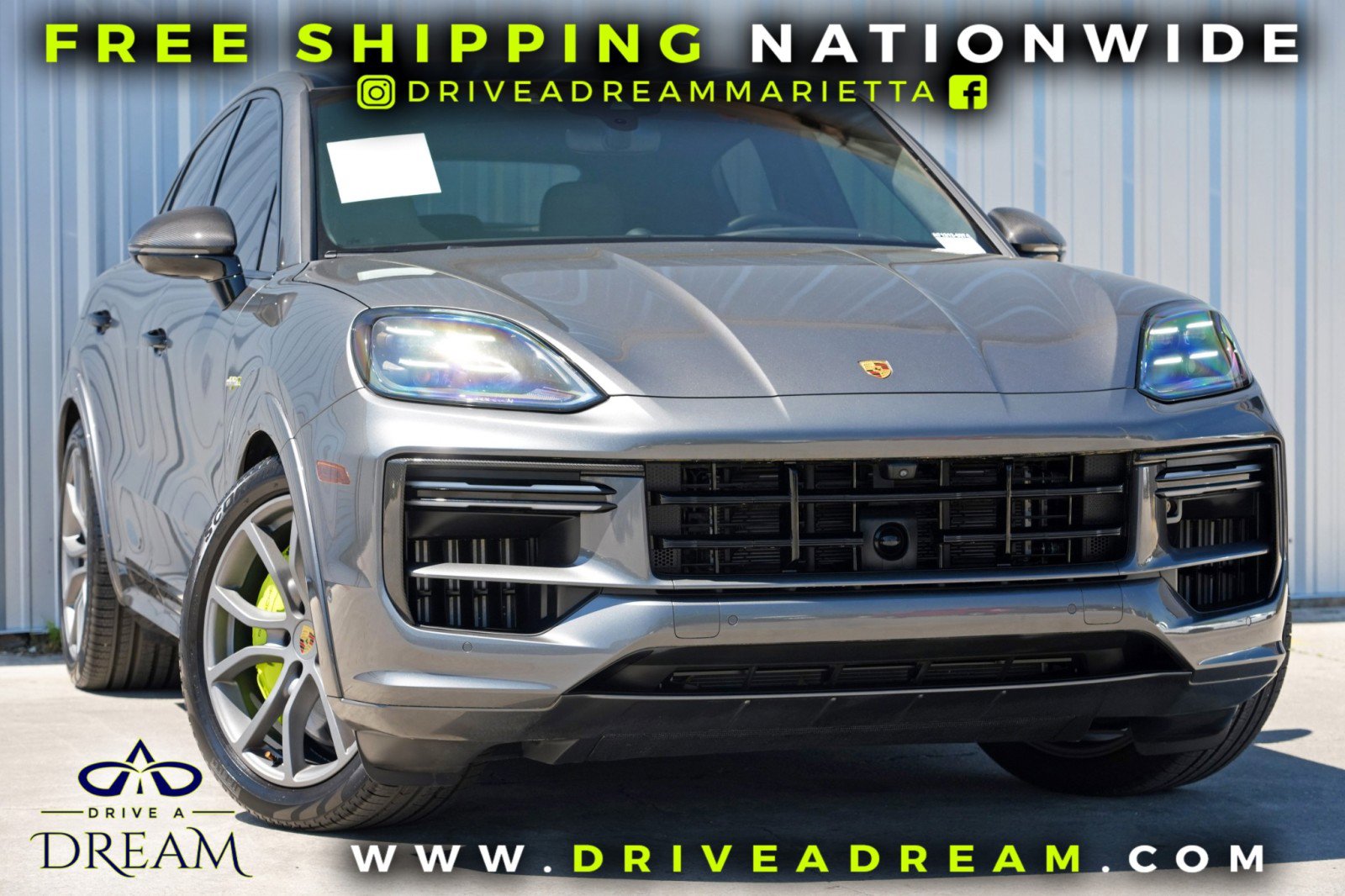 Used 2024 Porsche Cayenne Turbo AWD/4WD image 2