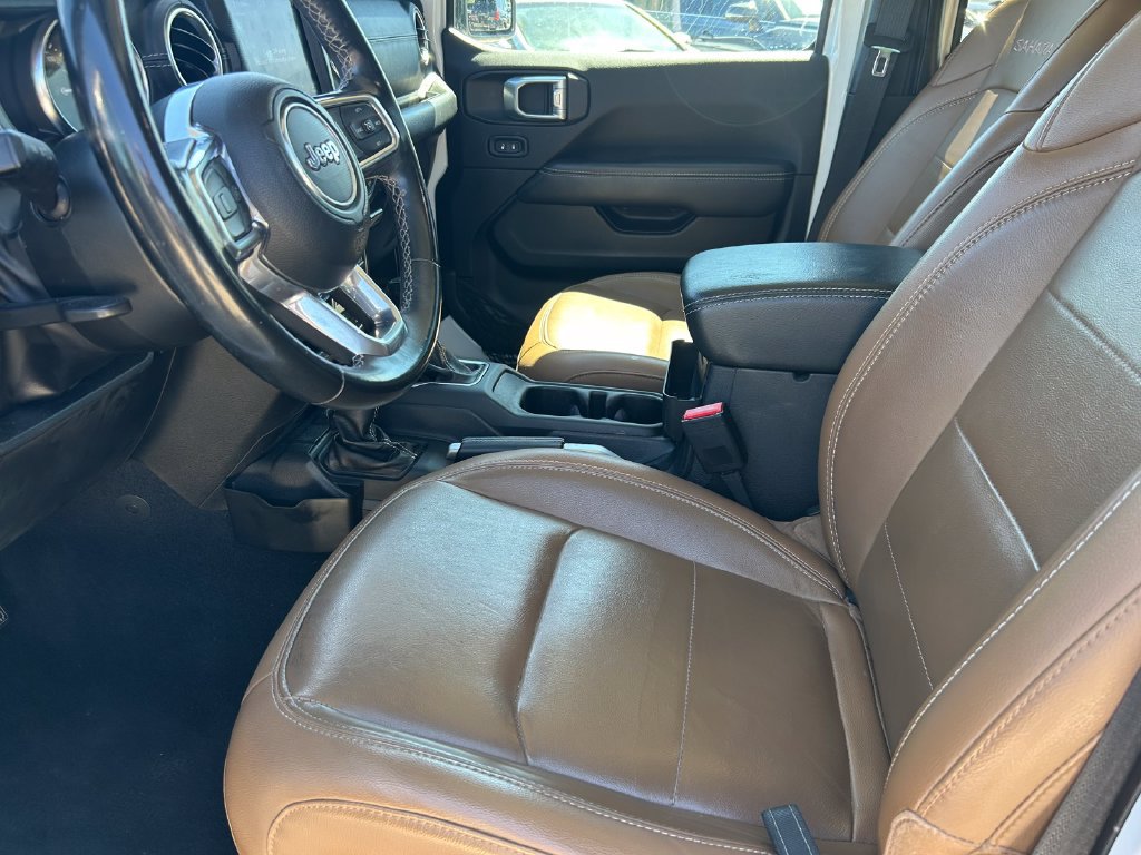 Used 2022 Jeep Wrangler Unlimited Sahara AWD/4WD image 11