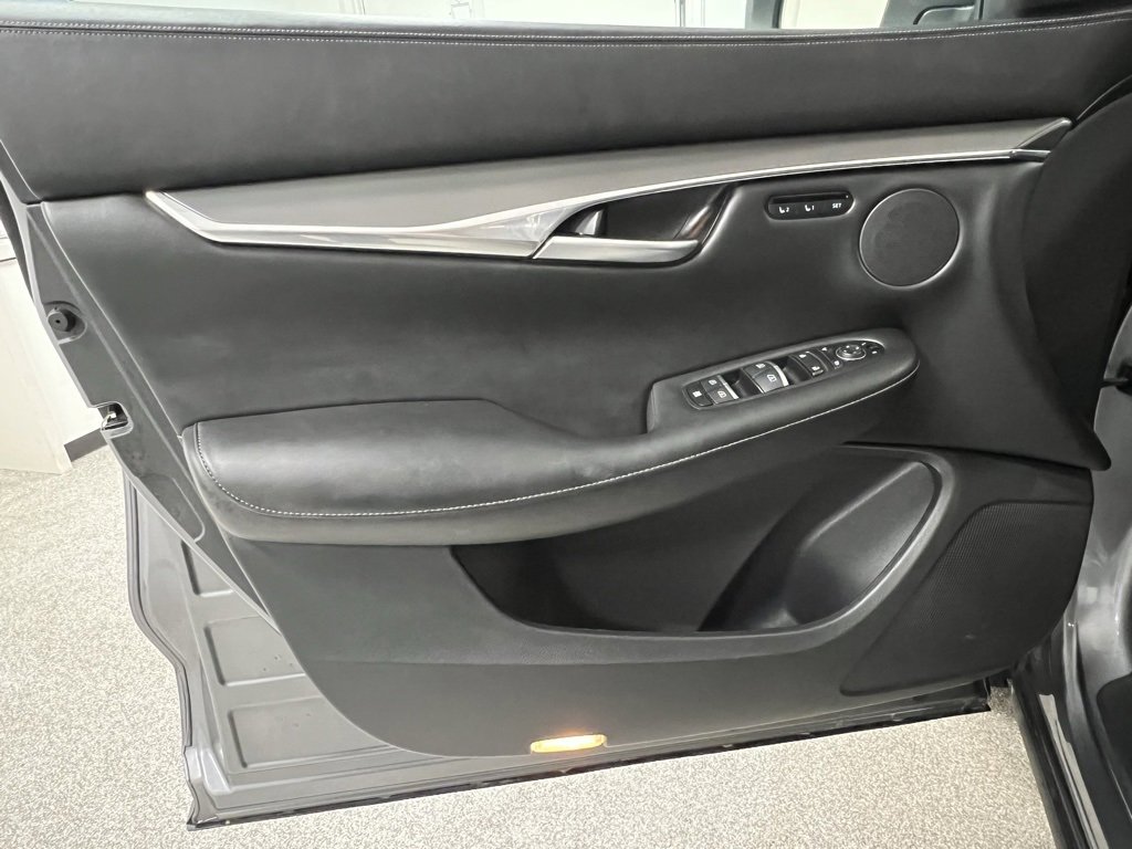 Used 2024 INFINITI QX50 Luxe image 23