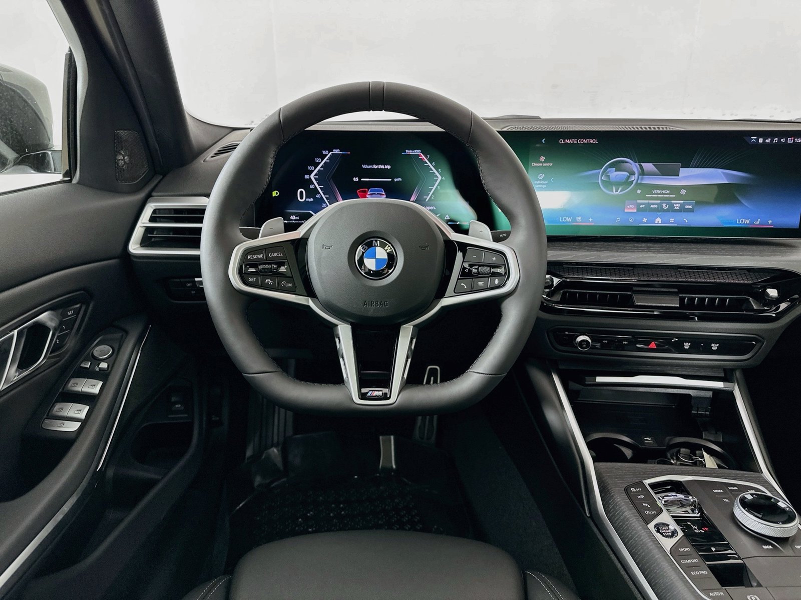 New 2026 BMW 330i xDrive Sedan w/ M Sport Package AWD/4WD image 15