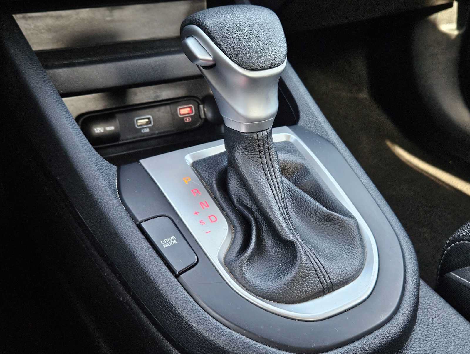 Certified 2024 Kia Forte LXS FWD image 26