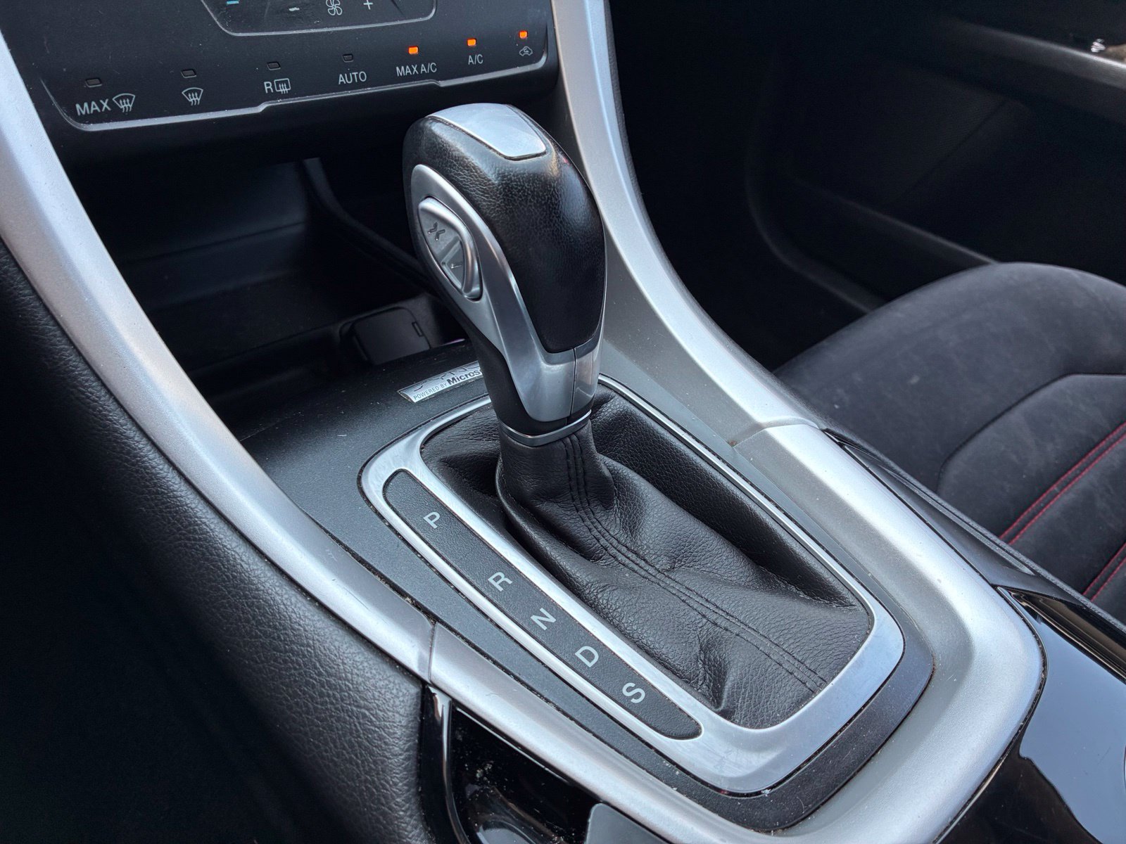 Used 2013 Ford Fusion SE FWD image 11