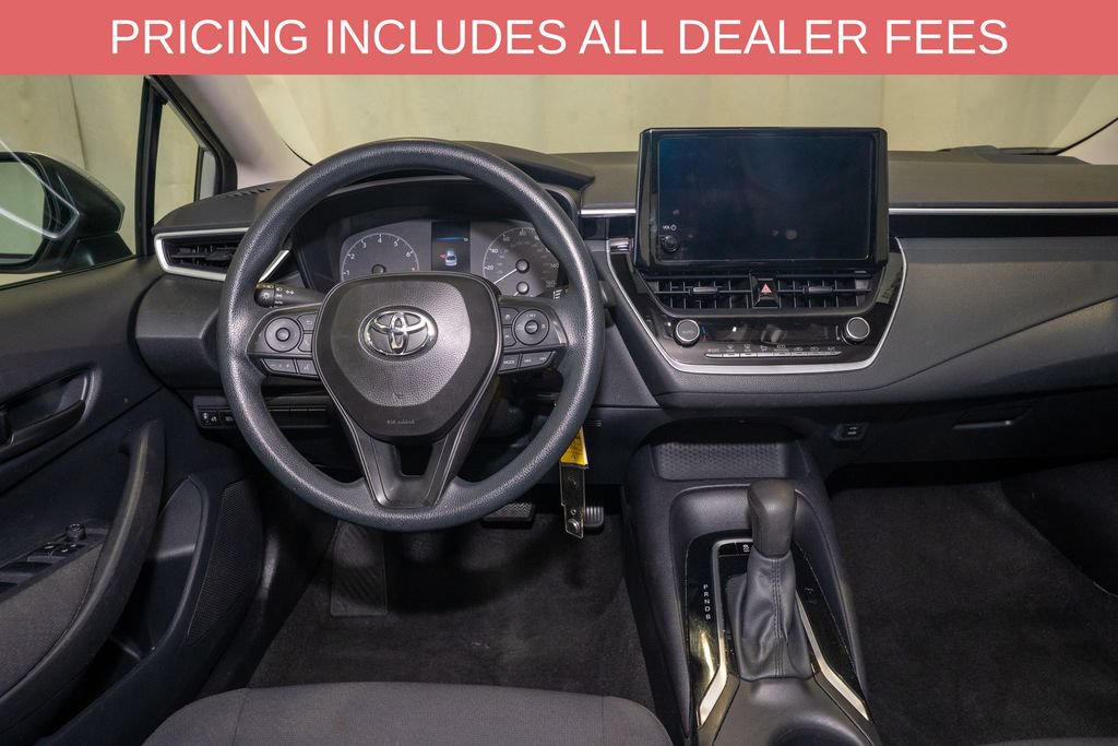 Used 2024 Toyota Corolla LE FWD image 6