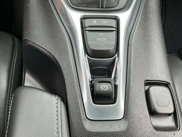 Used 2016 Chevrolet Camaro SS RWD image 32