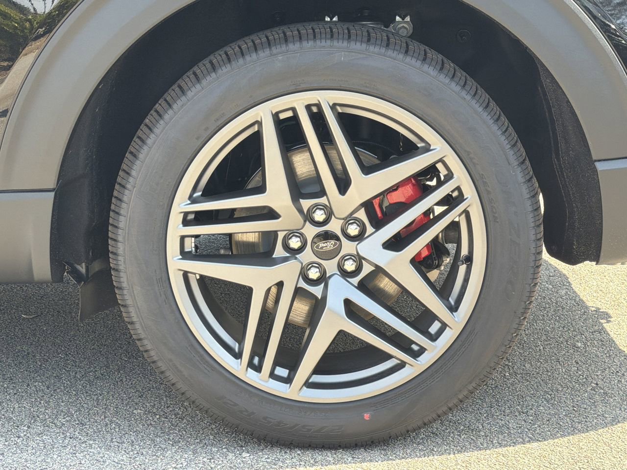 New 2026 Ford Explorer ST-Line w/ ST-Line Street Pack image 31