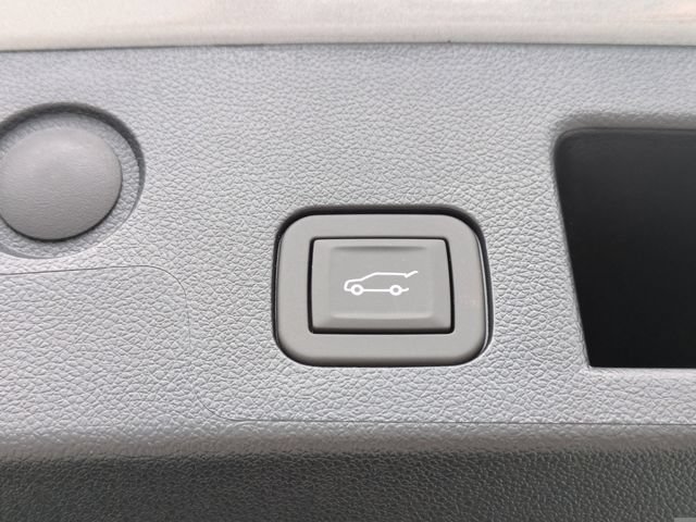 New 2026 GMC Terrain AT4 w/ Convenience Package III AWD/4WD image 15