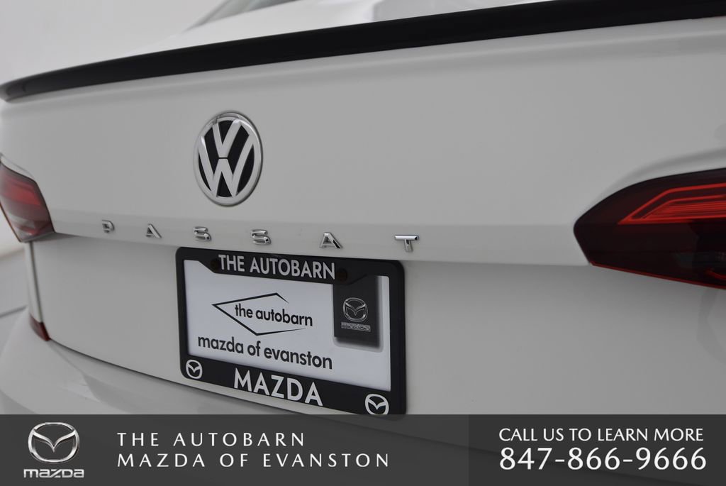 Used 2020 Volkswagen Passat 2.0T R-Line image 34